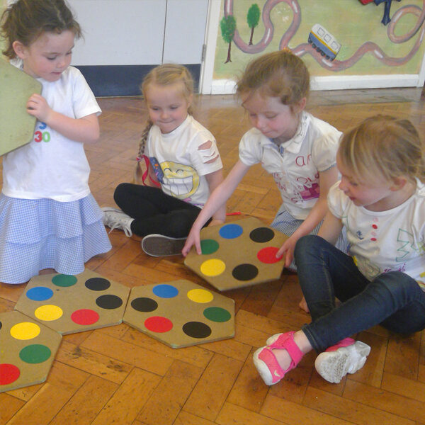 KS1 pupils developing maths thinking skills